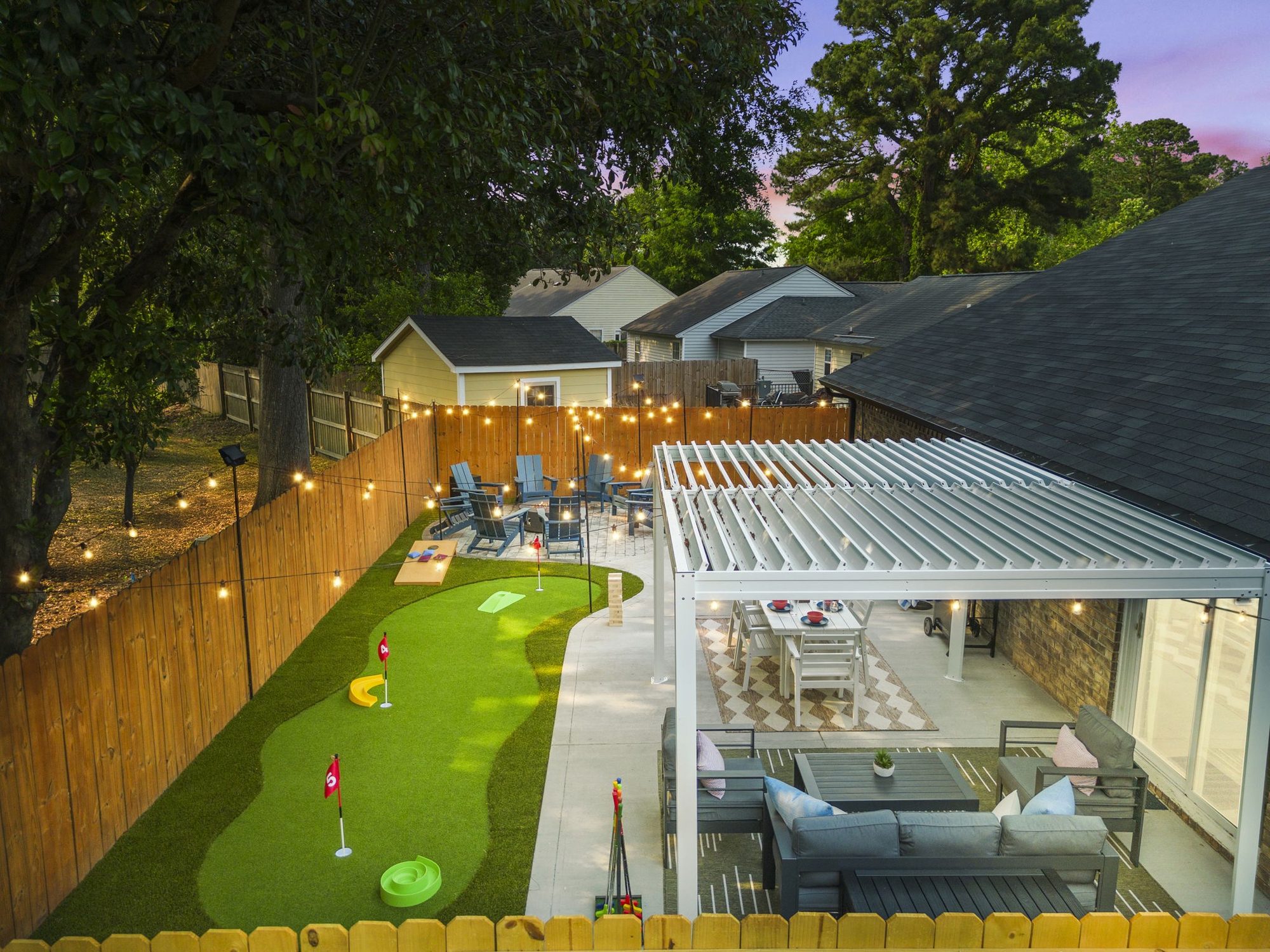 Mini Golf at Mossy Tides Retreat
